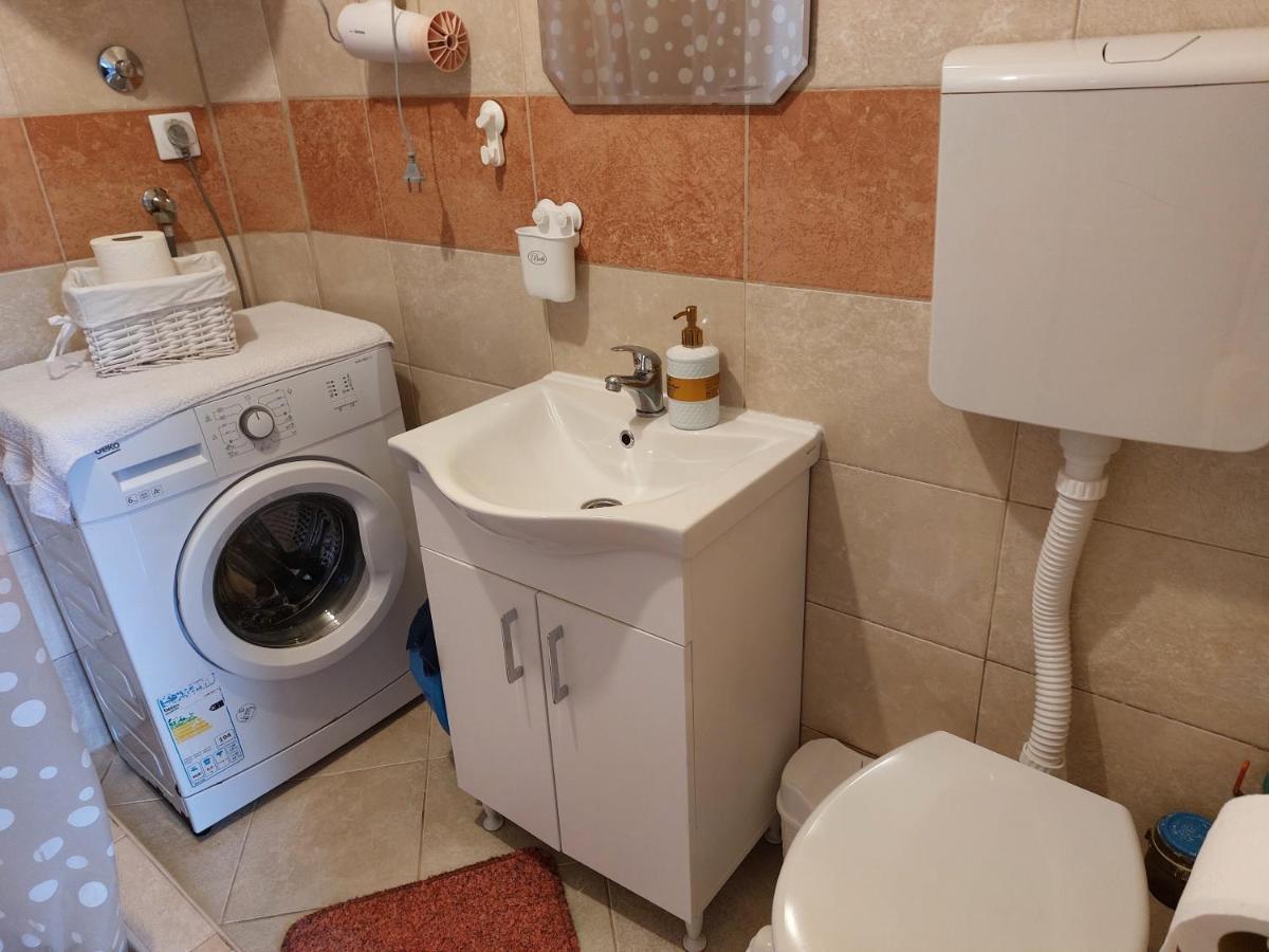 Ljubovic Apartman Podgorica Eksteriør billede
